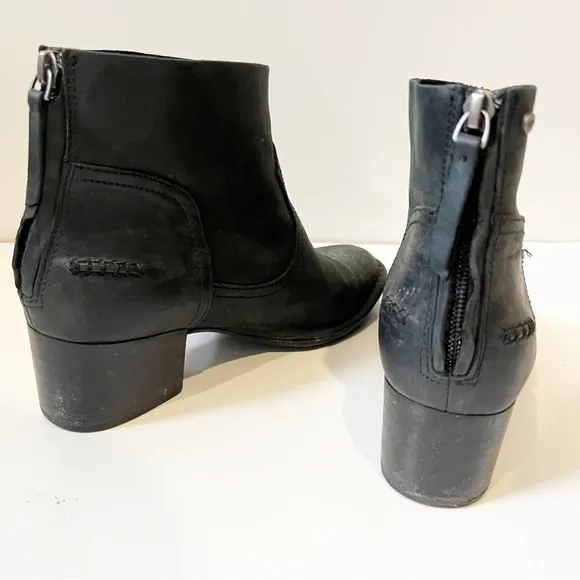 Ugg Bandara Leather Boots Bootie