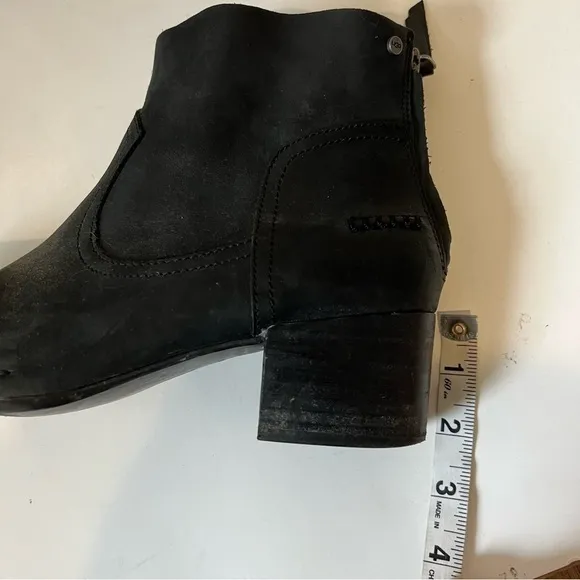 Ugg Bandara Leather Boots Bootie