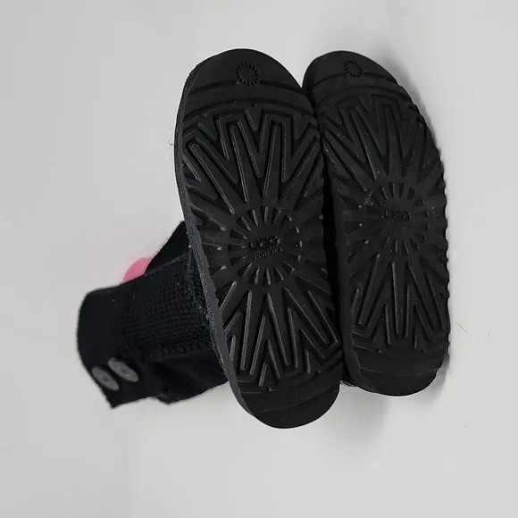 UGG Black  Classic Cardy Girls Boots Size 3