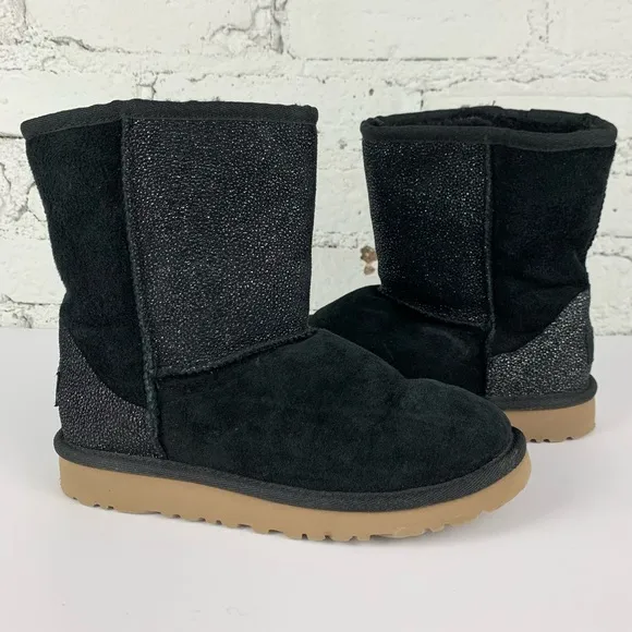 Ugg Black Classic Short Serein Sparkle Glitter 3Y