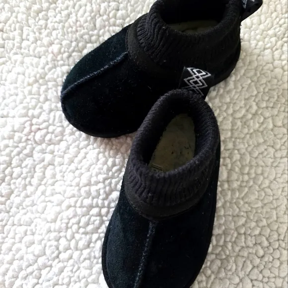 UGG Black High Ankle Booties kids size 7