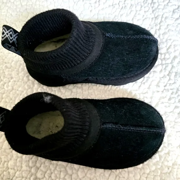 UGG Black High Ankle Booties kids size 7