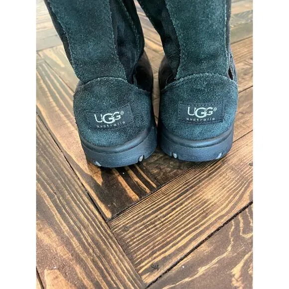 UGG Black Leather Fur Slip On Boots Women W8 Rubber Sole Mobwife Comfy Fuzzy