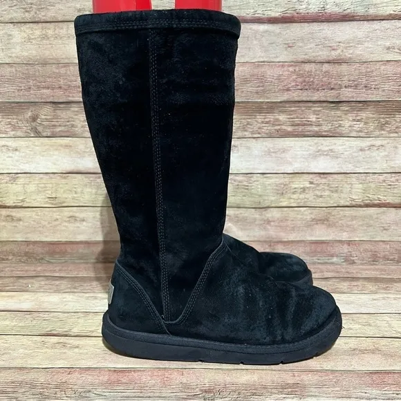 Ugg Black Suede Kenley Side Zip Winter Boots