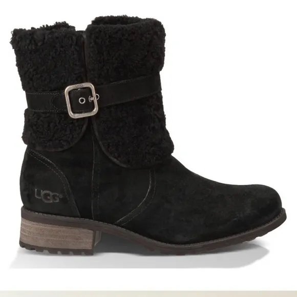 UGG Blayre II Suede Black Boots Size 7.5 - NWOT