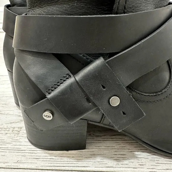 UGG Boots Elysian‎ Leather Ankle Boots 6.5