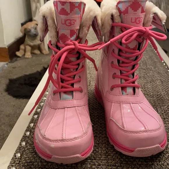 Ugg boots Size 3Y