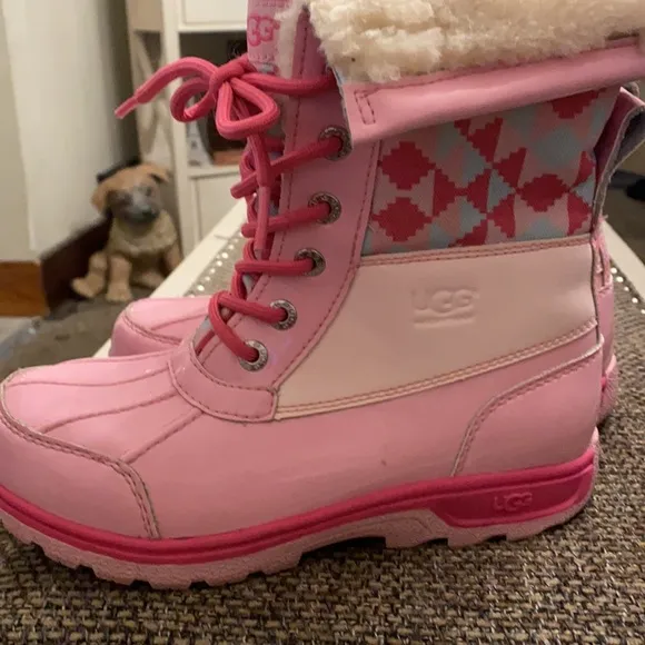Ugg boots Size 3Y