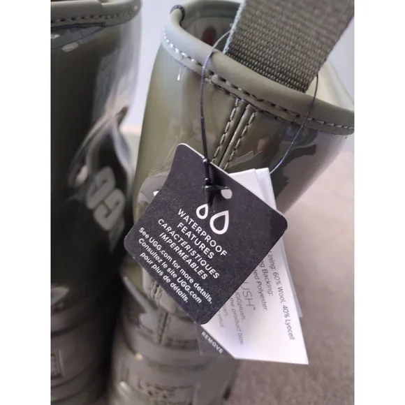 UGG Boots Woman's 7 Classic Burnt Olive Brellah Mini Waterproof 1144059 Raining