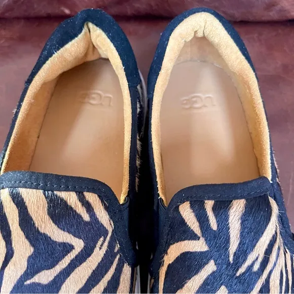 UGG Cahlvan Tiger Print Leather Fashion Statement Sneakers Size 9.5
