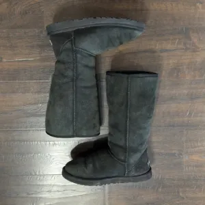 Ugg Classic Black Leather Tall Boots Size 8 Women