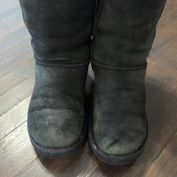 Ugg Classic Black Leather Tall Boots Size 8 Women
