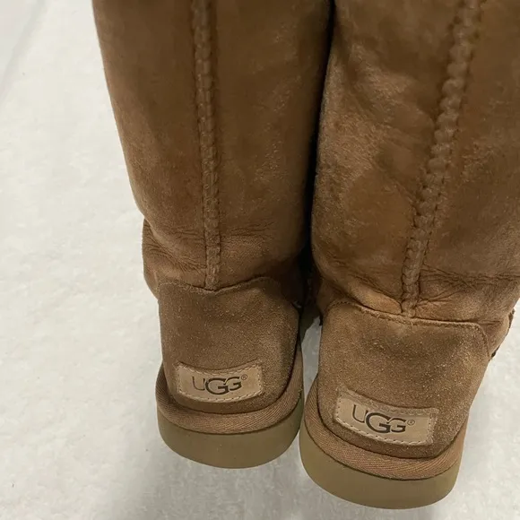 Ugg Classic Boots
