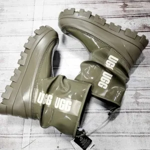 Ugg classic brellah mini boots. burnt olive green