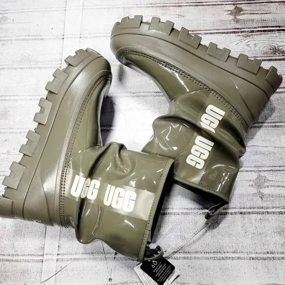 Ugg classic brellah mini boots. burnt olive green