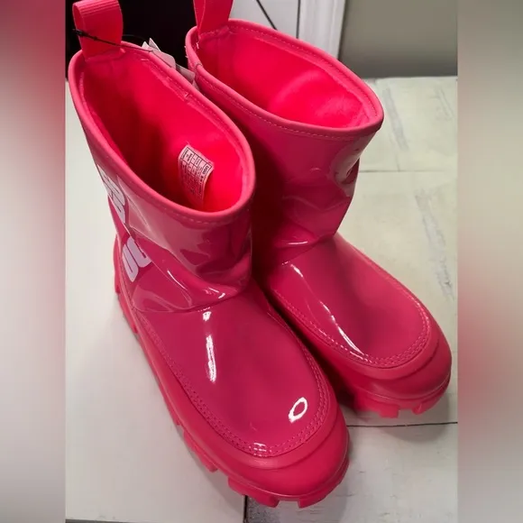 Ugg Classic Brellah Mini Boots Super Coral Size 7 Waterproof New Rain Pink