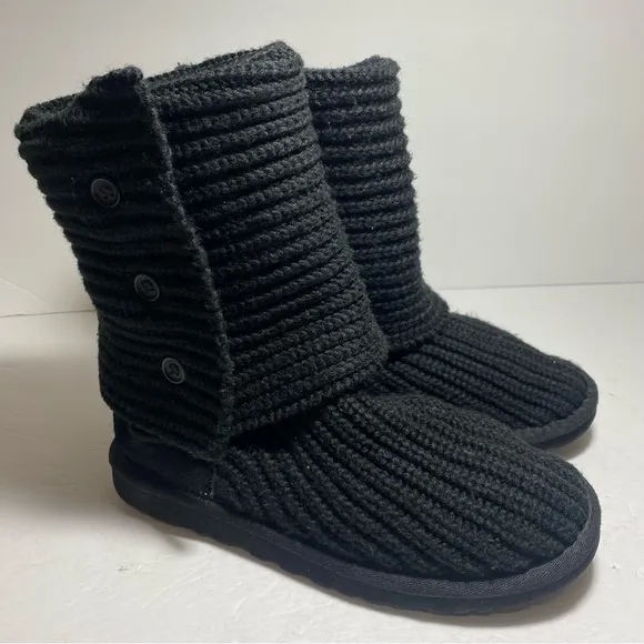 UGG Classic Cardigan Black Tall Knit Boots Sheepskin Women's Size 6