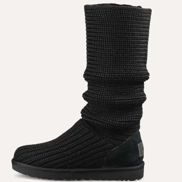 UGG Classic Cardy 5 Button Knit Tall Boots Sheepskin Lining Black Size 7