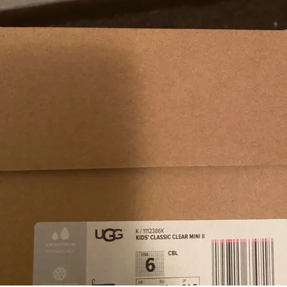 UGG Classic Clear Mini II Kids Boots