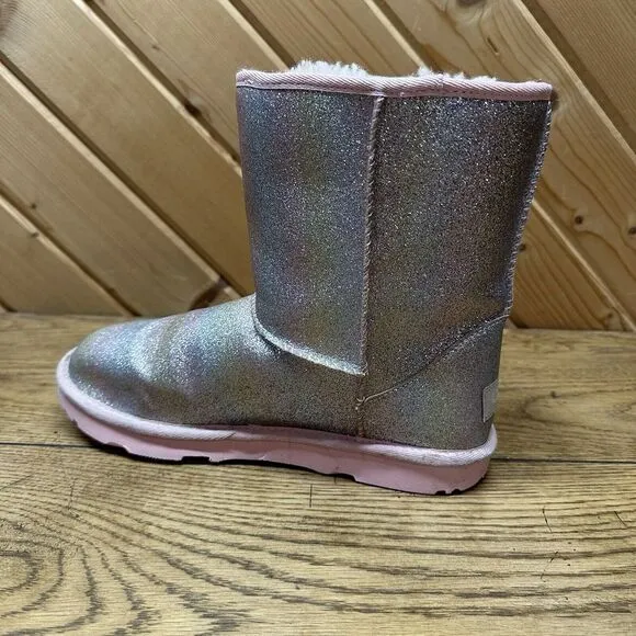 Ugg Classic II Metallic Glitter Pink Boots 6 Kids‎ Rainbow Glitter 1130784K EUC