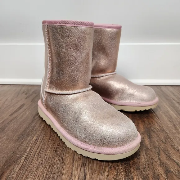 UGG Classic II Metallic Pink kid's boots