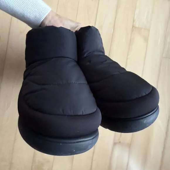 Ugg Classic Maxi Mini Synthetic Textile Winter Boots in Black 6 NWOB