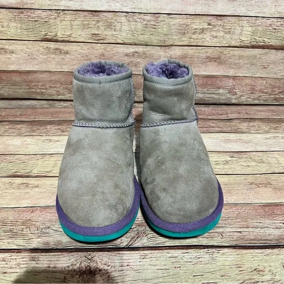 Ugg Classic Mini Boots