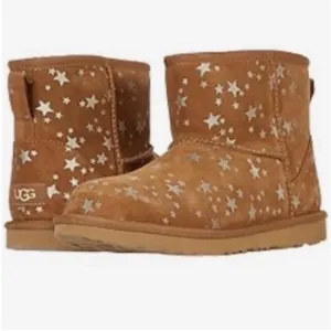 UGG Classic Mini Il Stars