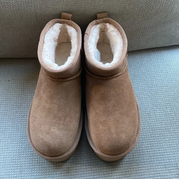 UGG Classic Mini Platform Boots Ankle Booties