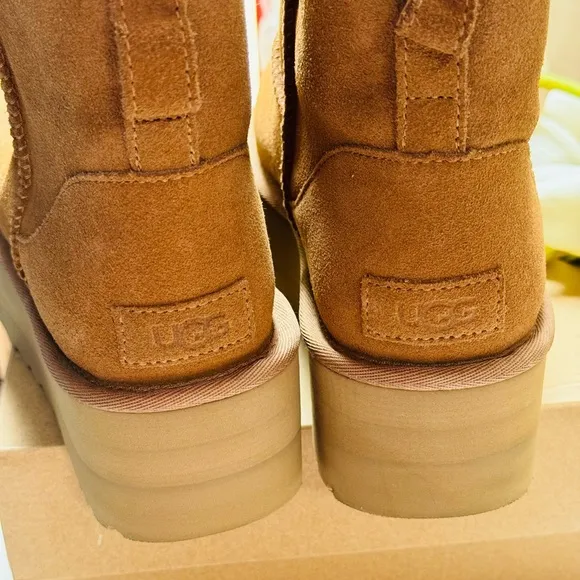 UGG Classic Mini Platform Boots