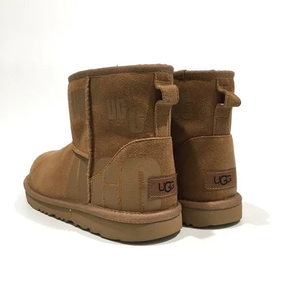 UGG CLASSIC MINI SCATTER GRAPHIC BOOTS -CHESTNUT SUEDE -KIDS US 5 -NEW