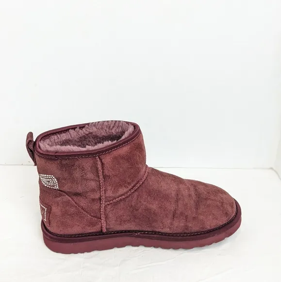 UGG Classic mini with Chrystal bowe