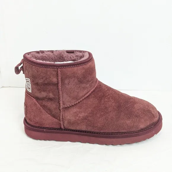 UGG Classic mini with Chrystal bowe