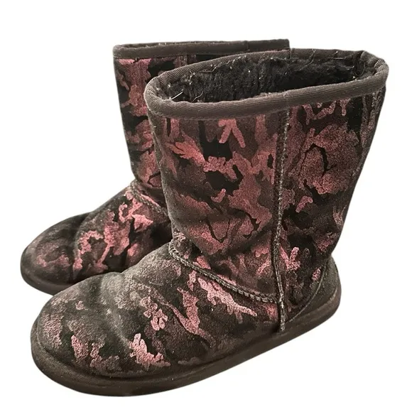 Ugg Classic Short Purple Metallic Camo Boots Size 7