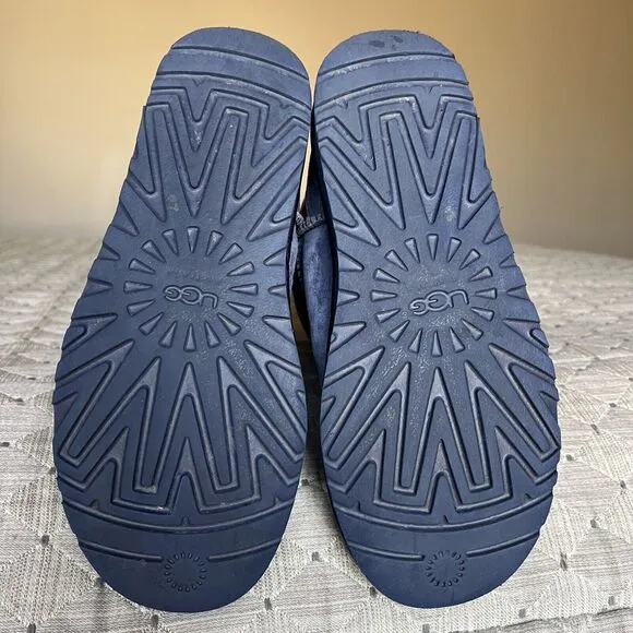 UGG Classic Short Swarovski Crystal Bow Boot Blue Suede Women 6 Sheepskin Cozy