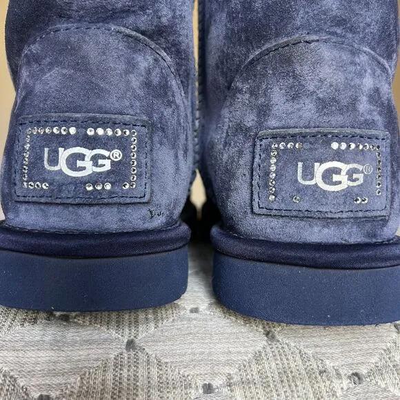 UGG Classic Short Swarovski Crystal Bow Boot Blue Suede Women 6 Sheepskin Cozy