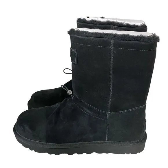 UGG CLASSIC SHORT TOGGLER BLACK SUEDE SHEEPSKIN WOMEN'S BOOTS SIZe US 9 EU 40NEW