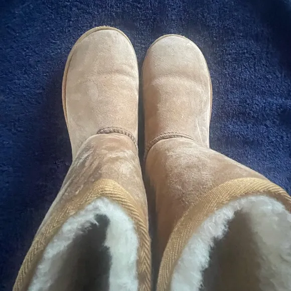 UGG Classic Suede Rustic Weave Boots Size 5