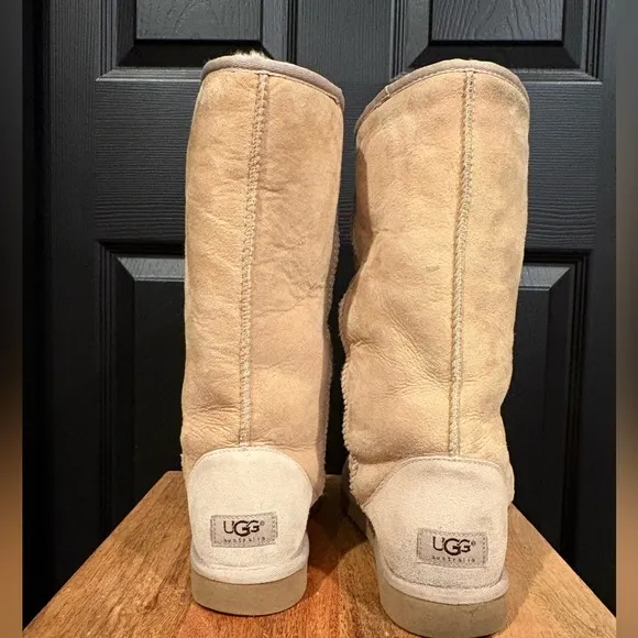 UGG classic tall Boots Sand 9