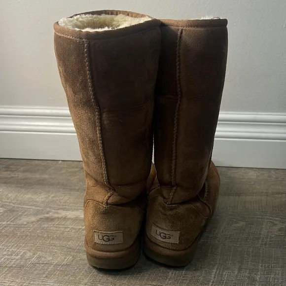 UGG Classic Tall Chestnut Boots Size 9