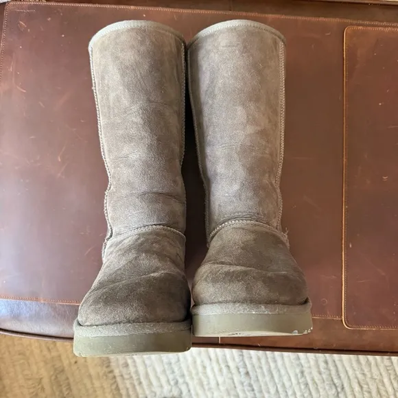 UGG Classic Tall II Gray Boots