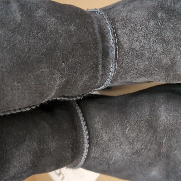 UGG Classic Tall Shaft Women's Shearling Boots