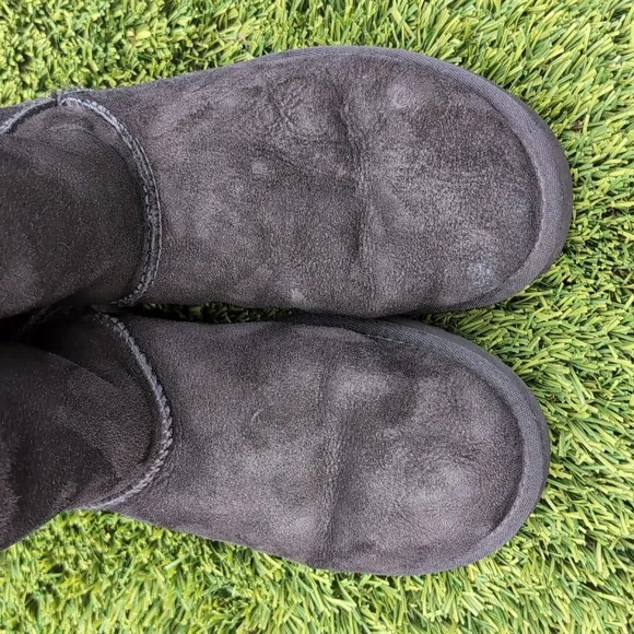 UGG Classic Tall Shaft Women's Shearling Boots