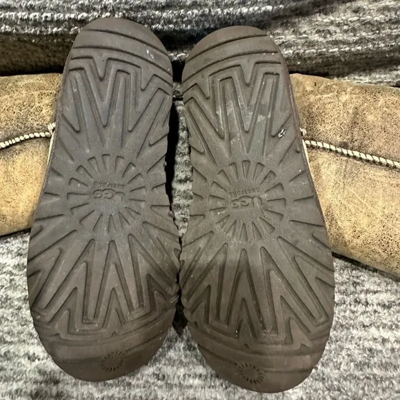 UGG Distressed SuedeLeather Classic Tall Womens Boots, Size6