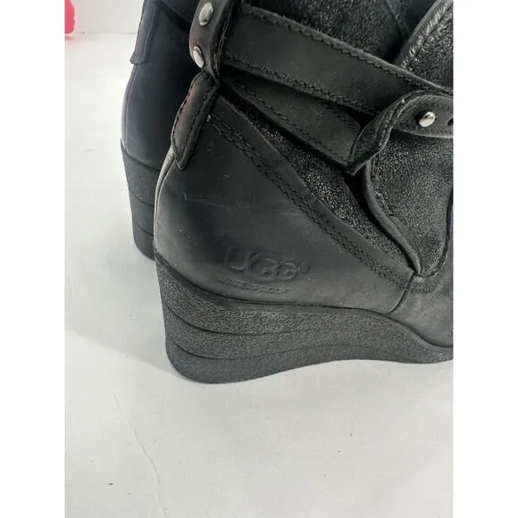 UGG Emalie Winter Ankle Wedge Boots Womens Size 7 EU 38 Black Leather Zip Buckle
