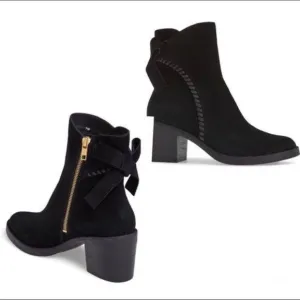 Ugg Fiase Whipstitched Suede Leather Bow Boots 9.5 Heeled Booties Ankle Black