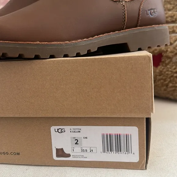 UGG K Callum brown slip on boots kids 2 boys girls sherpa unisex
