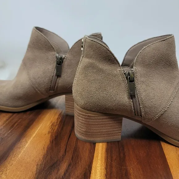 UGG KOOLABURRA Sofiya Boot in Amphora Heel 2.5&quot; Women 8.5