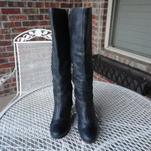 UGG Marbled Black Leather &quot;Kendrick&quot; Zip Up Wedge Heel Knee High Boots Sz 7