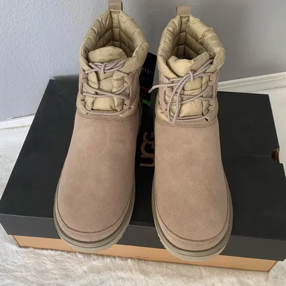 UGG MEN CLASSIC MINI LACE-UP WEATHER BOOT